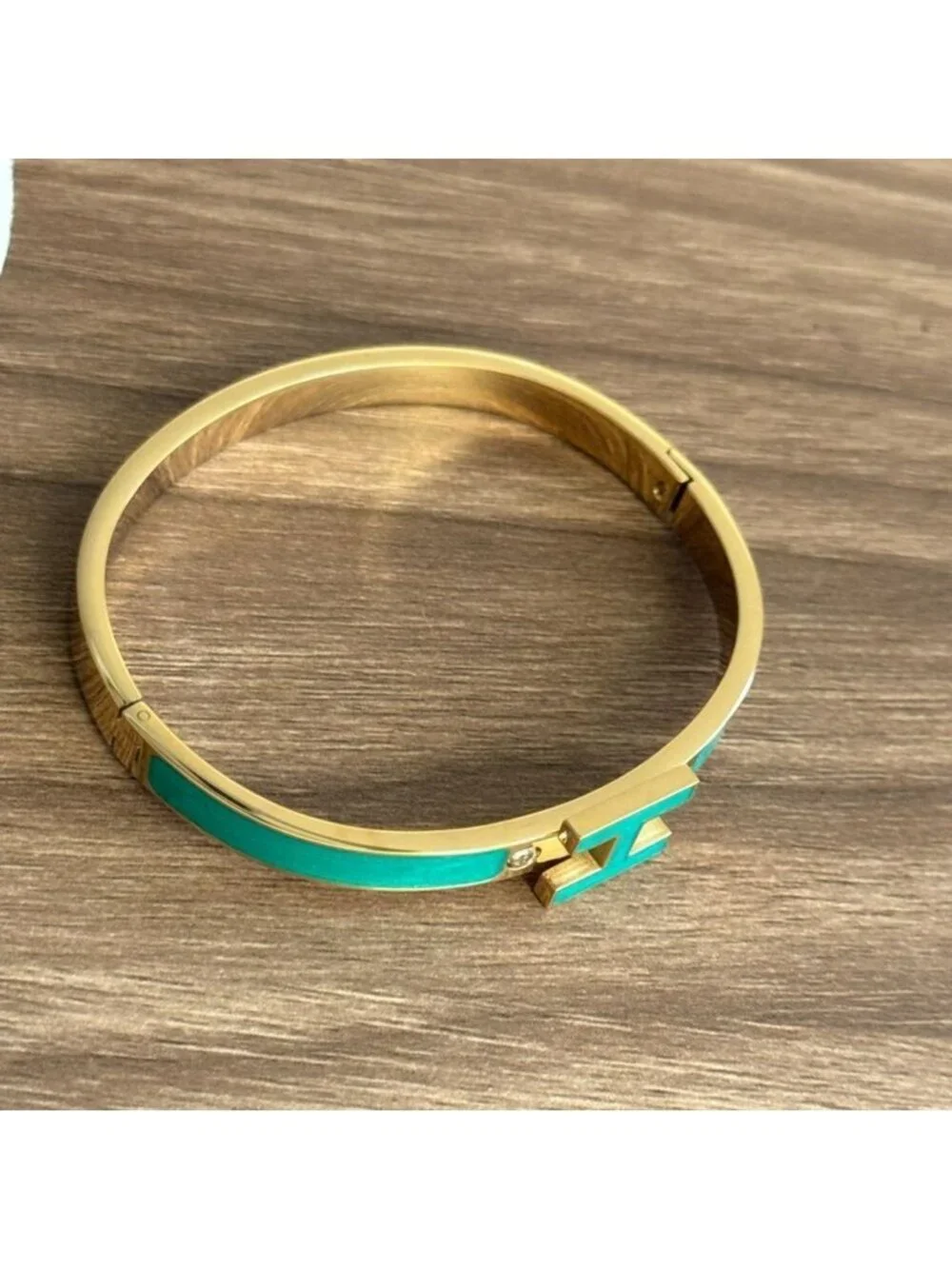 Luxury Green Bracelet Q709